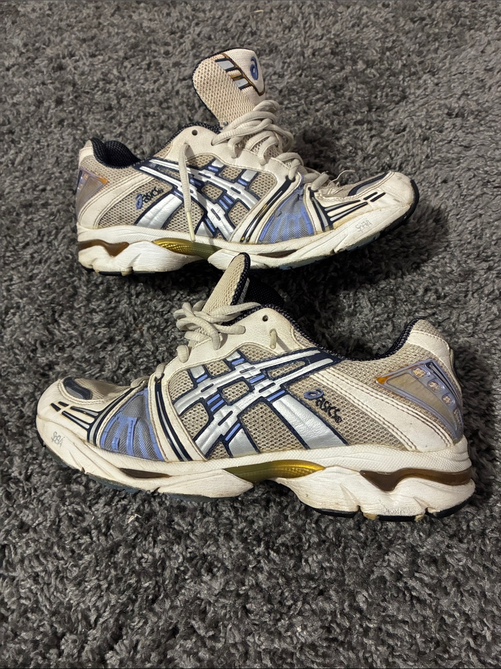 Vintage asics gel shoes